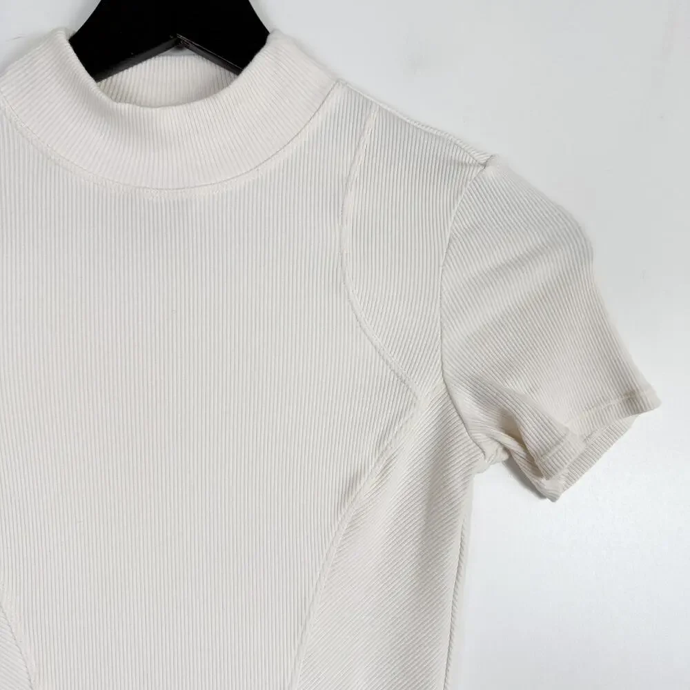 Alo Yoga Ribbed Mesmerize Short Sleeve Top Shirt Cream Mock Neck - XS